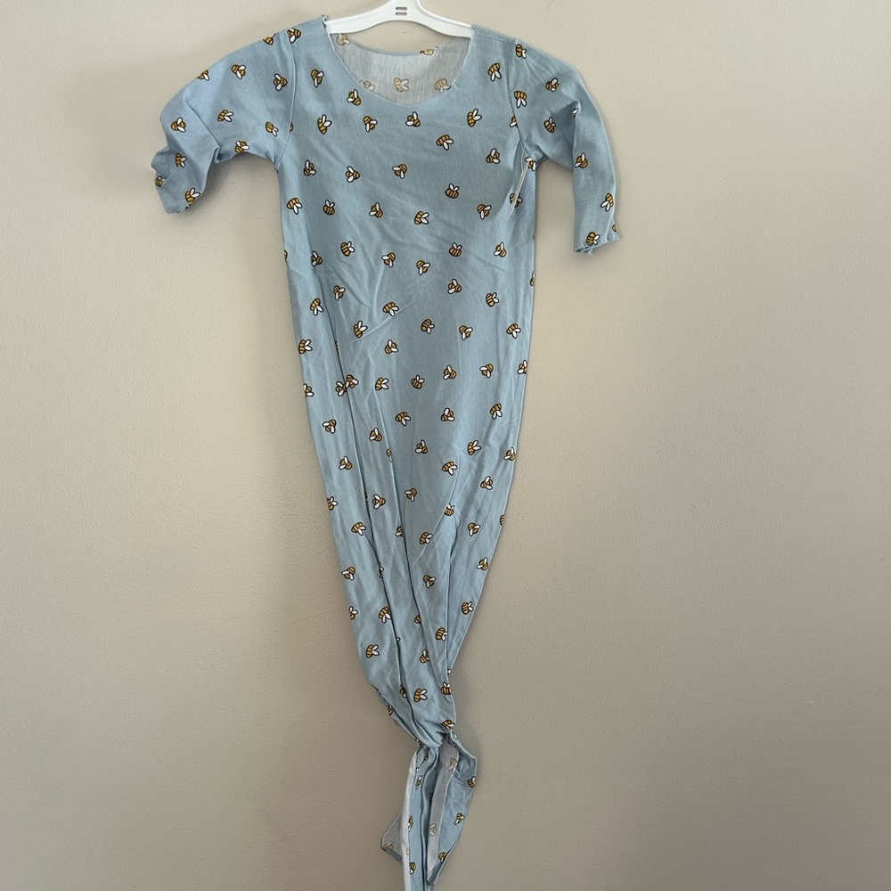 NEW handmade 0/6m blue bee knotted gown